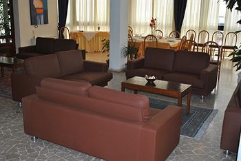 Park E Mobil Hotel 3*
