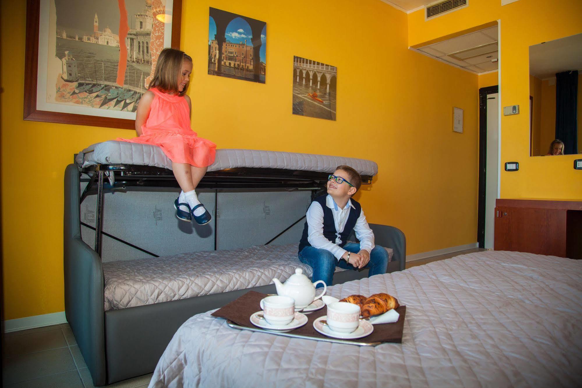 Park E Mobil Hotel Sottomarina